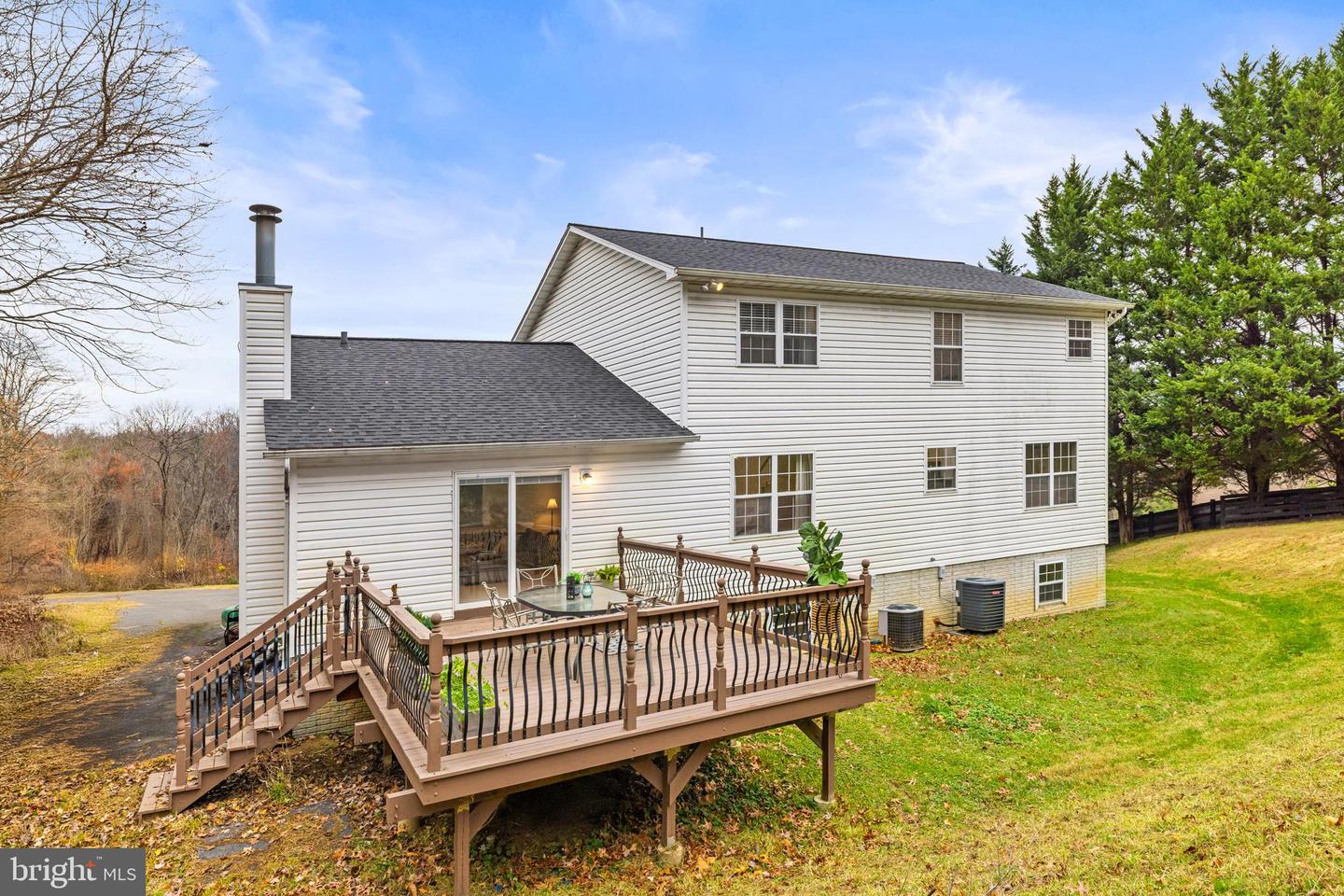 67 REYNOLDS CT, FRONT ROYAL, Virginia 22630, 4 Bedrooms Bedrooms, ,2 BathroomsBathrooms,Residential,For sale,67 REYNOLDS CT,VAWR2012720 MLS # VAWR2012720