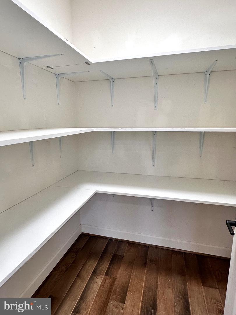 1220 N FILLMORE ST #PH08, ARLINGTON, Virginia 22201, 2 Bedrooms Bedrooms, ,2 BathroomsBathrooms,Residential,For sale,1220 N FILLMORE ST #PH08,VAAR2065756 MLS # VAAR2065756