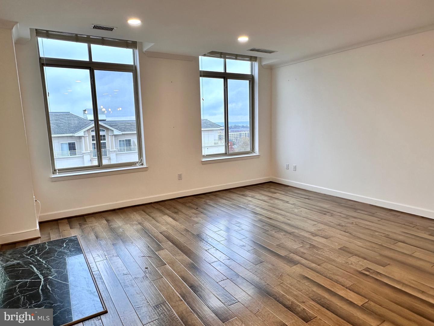 1220 N FILLMORE ST #PH08, ARLINGTON, Virginia 22201, 2 Bedrooms Bedrooms, ,2 BathroomsBathrooms,Residential,For sale,1220 N FILLMORE ST #PH08,VAAR2065756 MLS # VAAR2065756