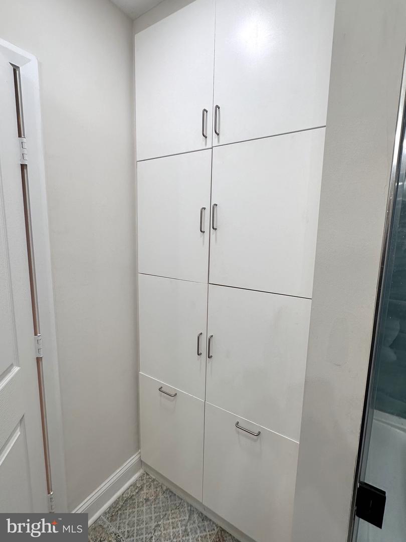 1201 N GARFIELD ST #408, ARLINGTON, Virginia 22201, 2 Bedrooms Bedrooms, ,2 BathroomsBathrooms,Residential,For sale,1201 N GARFIELD ST #408,VAAR2065762 MLS # VAAR2065762