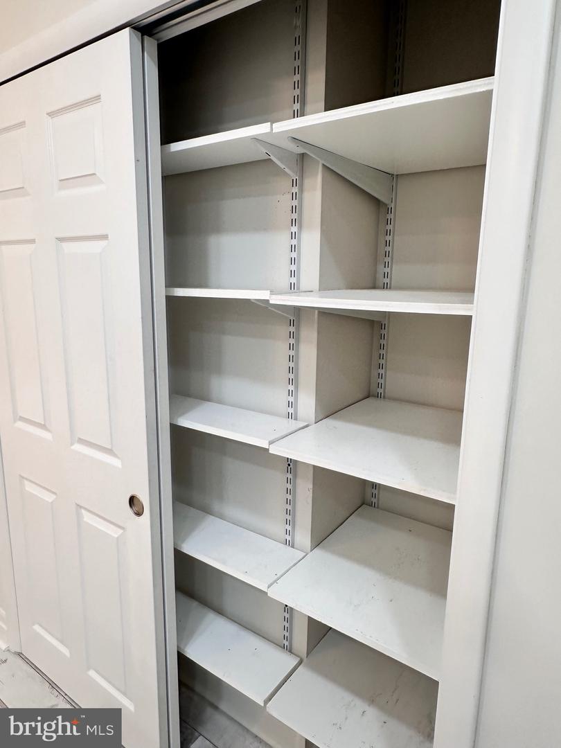 1201 N GARFIELD ST #408, ARLINGTON, Virginia 22201, 2 Bedrooms Bedrooms, ,2 BathroomsBathrooms,Residential,For sale,1201 N GARFIELD ST #408,VAAR2065762 MLS # VAAR2065762