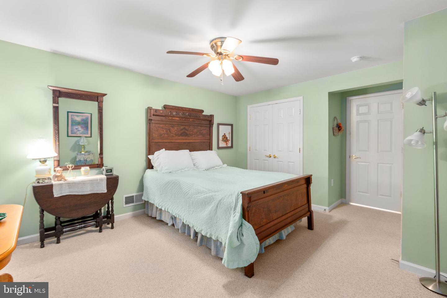 164 BRIDGEWATER CIR, FREDERICKSBURG, Virginia 22406, 4 Bedrooms Bedrooms, ,4 BathroomsBathrooms,Residential,For sale,164 BRIDGEWATER CIR,VAST2044168 MLS # VAST2044168