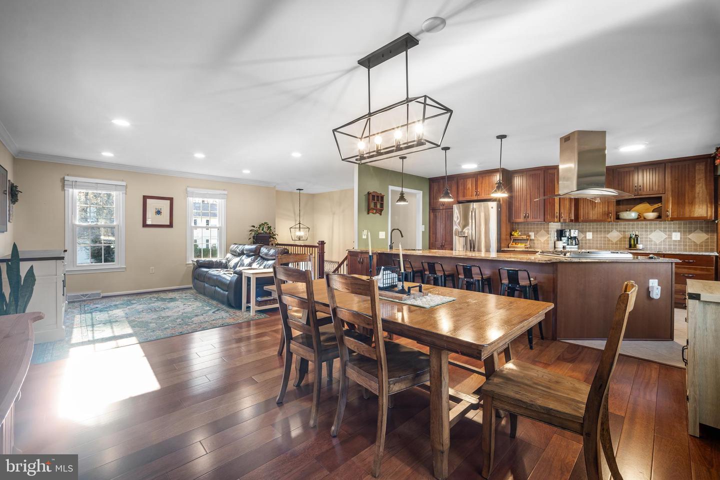 10708 RIPPON LODGE DR, FAIRFAX, Virginia 22032, 4 Bedrooms Bedrooms, ,3 BathroomsBathrooms,Residential,For sale,10708 RIPPON LODGE DR,VAFX2278388 MLS # VAFX2278388