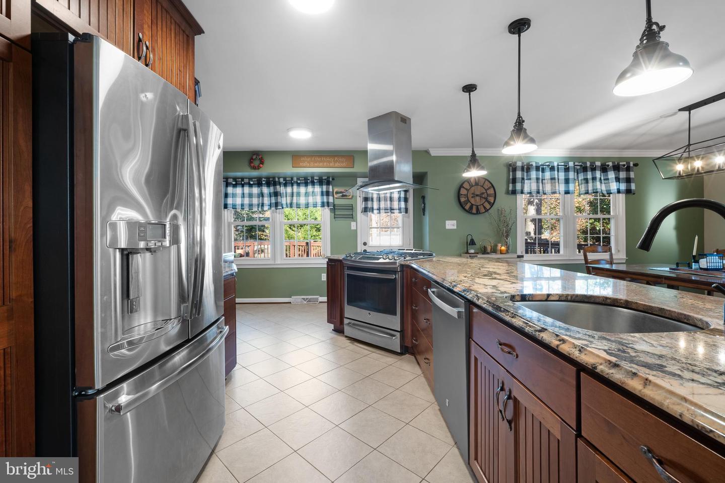 10708 RIPPON LODGE DR, FAIRFAX, Virginia 22032, 4 Bedrooms Bedrooms, ,3 BathroomsBathrooms,Residential,For sale,10708 RIPPON LODGE DR,VAFX2278388 MLS # VAFX2278388