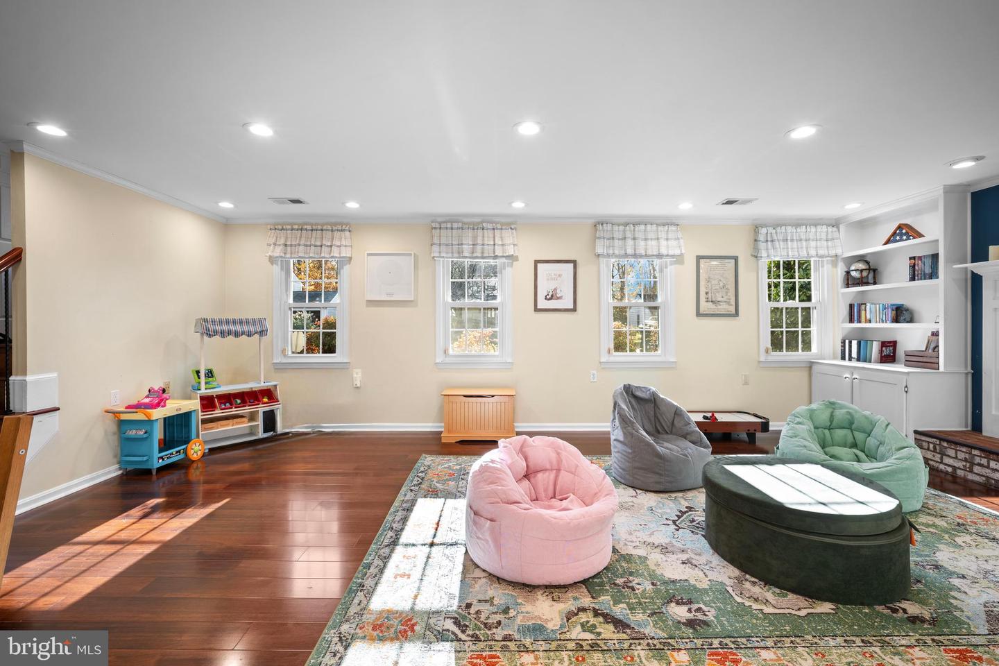 10708 RIPPON LODGE DR, FAIRFAX, Virginia 22032, 4 Bedrooms Bedrooms, ,3 BathroomsBathrooms,Residential,For sale,10708 RIPPON LODGE DR,VAFX2278388 MLS # VAFX2278388