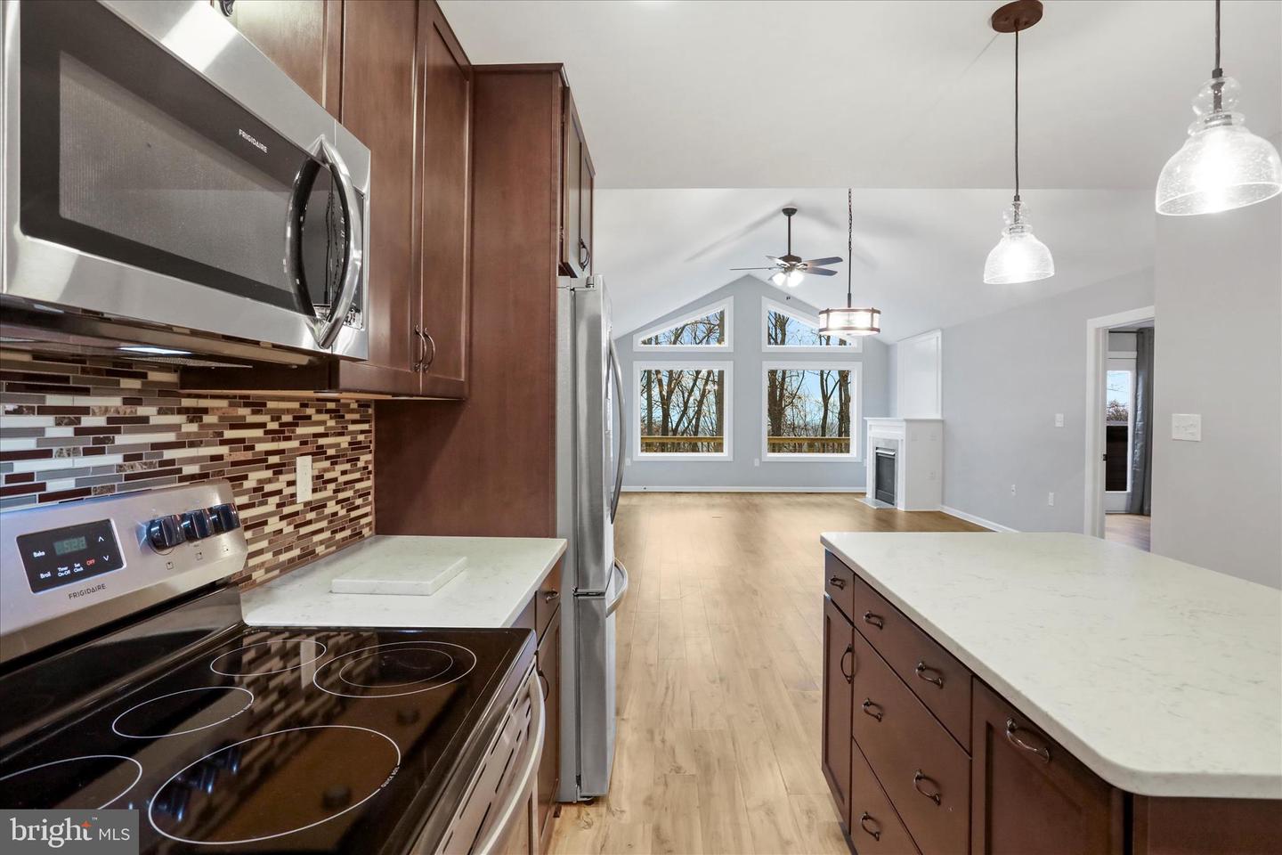 401 BRAGG DR, FRONT ROYAL, Virginia 22630, 3 Bedrooms Bedrooms, 10 Rooms Rooms,3 BathroomsBathrooms,Residential,For sale,401 BRAGG DR,VAWR2012750 MLS # VAWR2012750