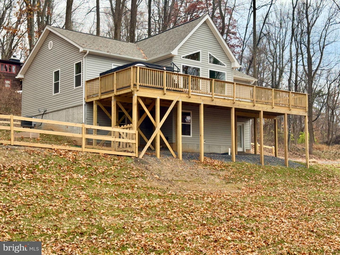 401 BRAGG DR, FRONT ROYAL, Virginia 22630, 3 Bedrooms Bedrooms, 10 Rooms Rooms,3 BathroomsBathrooms,Residential,For sale,401 BRAGG DR,VAWR2012750 MLS # VAWR2012750