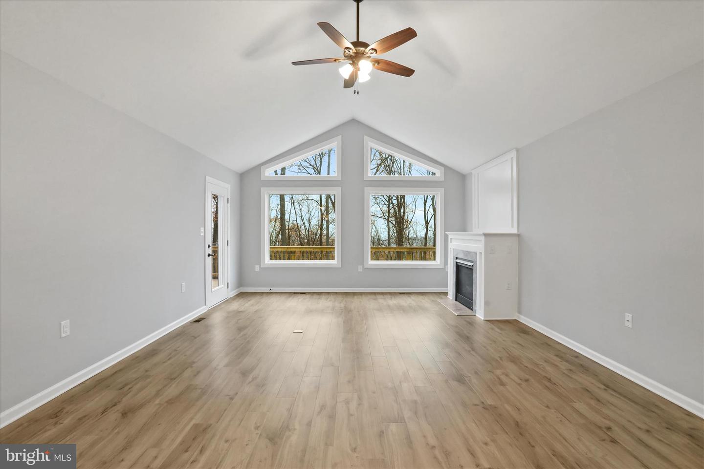 401 BRAGG DR, FRONT ROYAL, Virginia 22630, 3 Bedrooms Bedrooms, 10 Rooms Rooms,3 BathroomsBathrooms,Residential,For sale,401 BRAGG DR,VAWR2012750 MLS # VAWR2012750