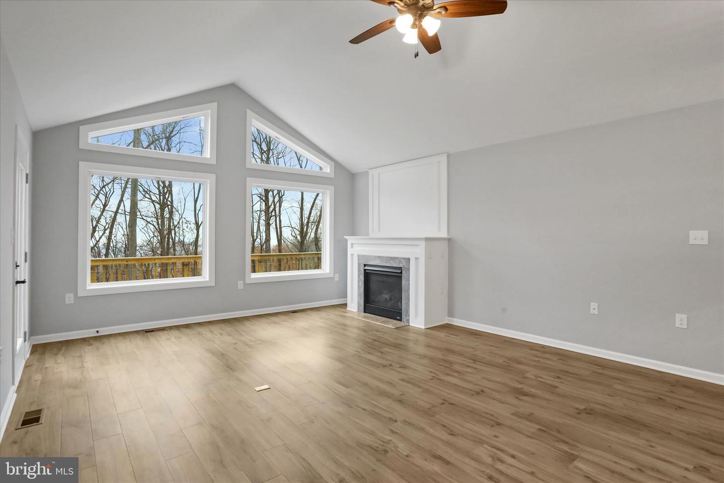 401 BRAGG DR, FRONT ROYAL, Virginia 22630, 3 Bedrooms Bedrooms, 10 Rooms Rooms,3 BathroomsBathrooms,Residential,For sale,401 BRAGG DR,VAWR2012750 MLS # VAWR2012750