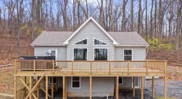 401 BRAGG DR, FRONT ROYAL, Virginia 22630, 3 Bedrooms Bedrooms, 10 Rooms Rooms,3 BathroomsBathrooms,Residential,For sale,401 BRAGG DR,VAWR2012750 MLS # VAWR2012750