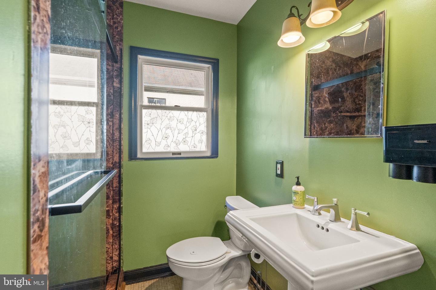 38164 STEVENS RD, LOVETTSVILLE, Virginia 20180, 3 Bedrooms Bedrooms, ,2 BathroomsBathrooms,Residential,For sale,38164 STEVENS RD,VALO2110886 MLS # VALO2110886