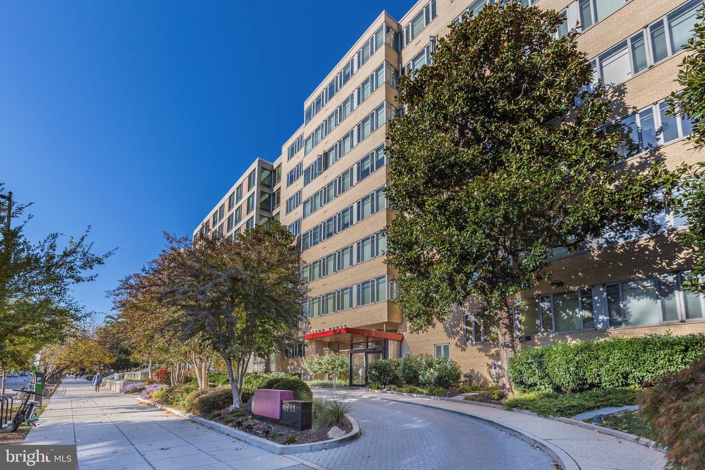 1711 MASSACHUSETTS AVE NW #408, WASHINGTON, District Of Columbia 20036, 1 Bedroom Bedrooms, ,1 BathroomBathrooms,Residential,For sale,1711 MASSACHUSETTS AVE NW #408,DCDC2231166 MLS # DCDC2231166
