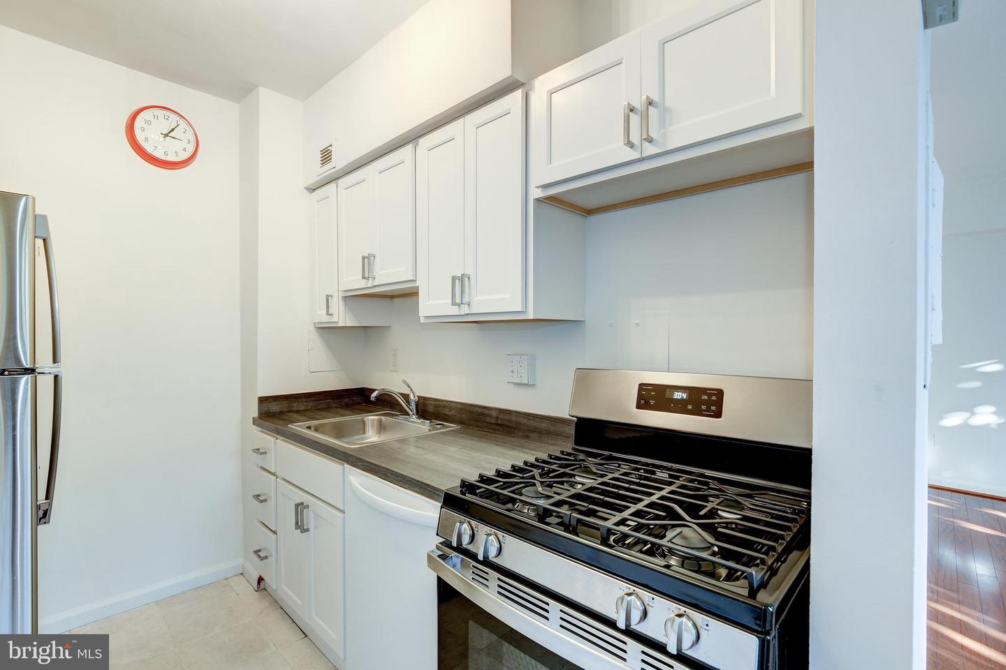 1711 MASSACHUSETTS AVE NW #408, WASHINGTON, District Of Columbia 20036, 1 Bedroom Bedrooms, ,1 BathroomBathrooms,Residential,For sale,1711 MASSACHUSETTS AVE NW #408,DCDC2231166 MLS # DCDC2231166