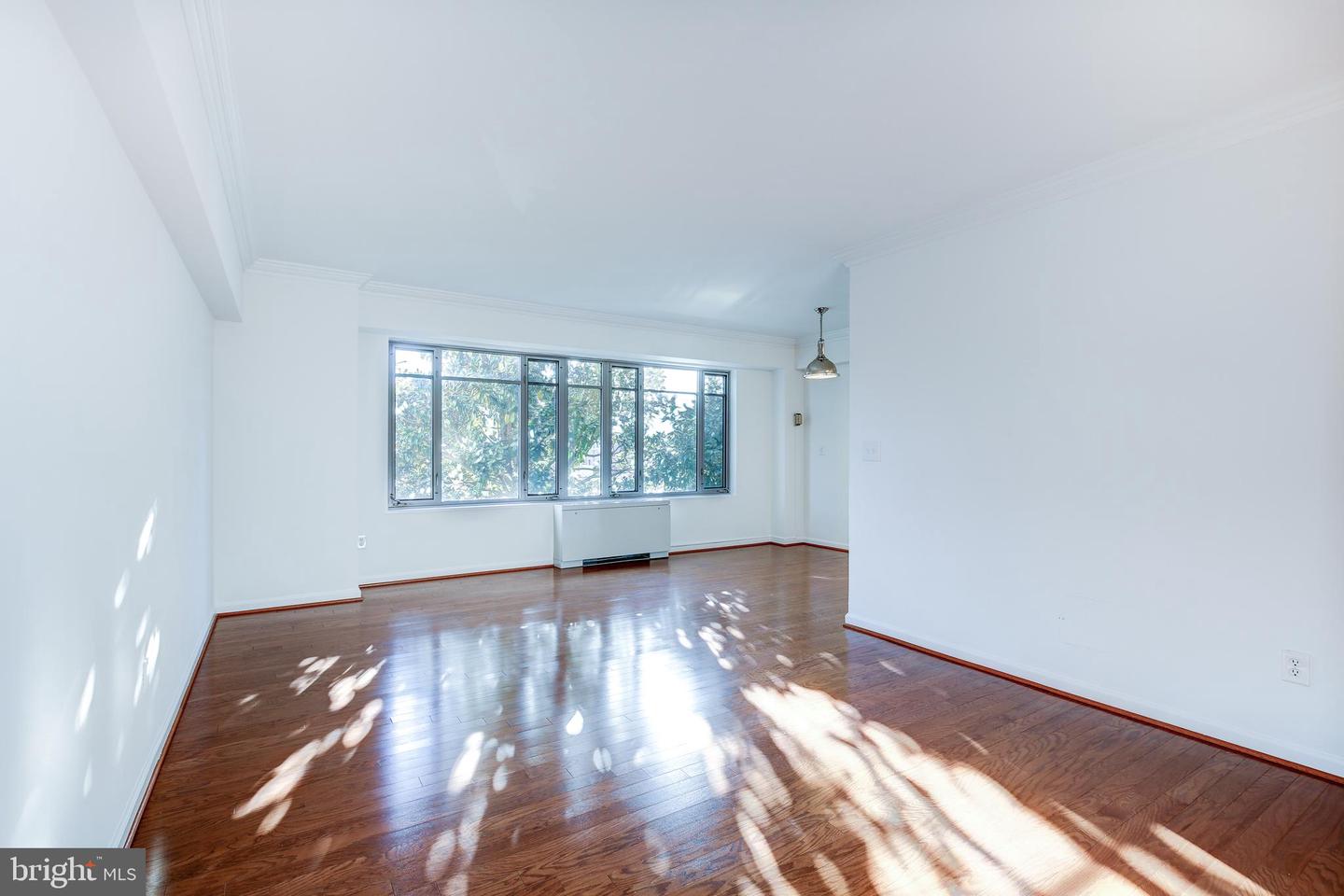 1711 MASSACHUSETTS AVE NW #408, WASHINGTON, District Of Columbia 20036, 1 Bedroom Bedrooms, ,1 BathroomBathrooms,Residential,For sale,1711 MASSACHUSETTS AVE NW #408,DCDC2231166 MLS # DCDC2231166