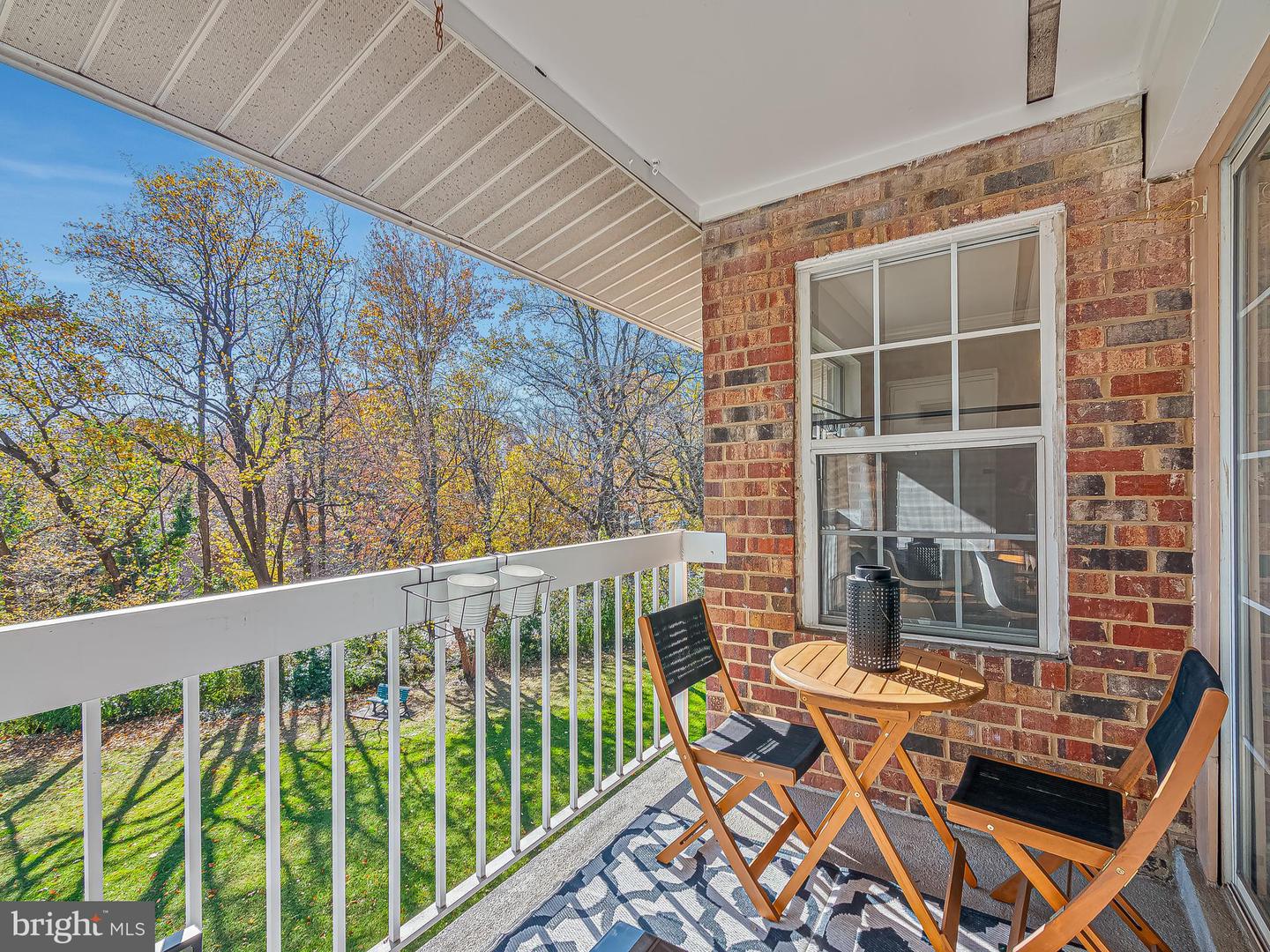 1914 WILSON LN #202, MCLEAN, Virginia 22102, 2 Bedrooms Bedrooms, ,1 BathroomBathrooms,Residential,For sale,1914 WILSON LN #202,VAFX2278552 MLS # VAFX2278552