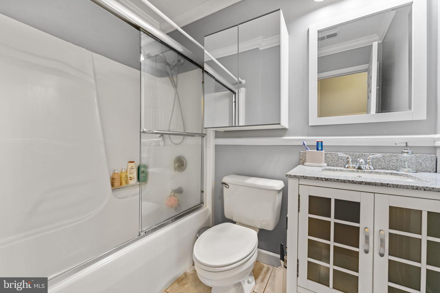 14555 LEE HWY, AMISSVILLE, Virginia 20106, 4 Bedrooms Bedrooms, ,4 BathroomsBathrooms,Residential,For sale,14555 LEE HWY,VARP2002390 MLS # VARP2002390