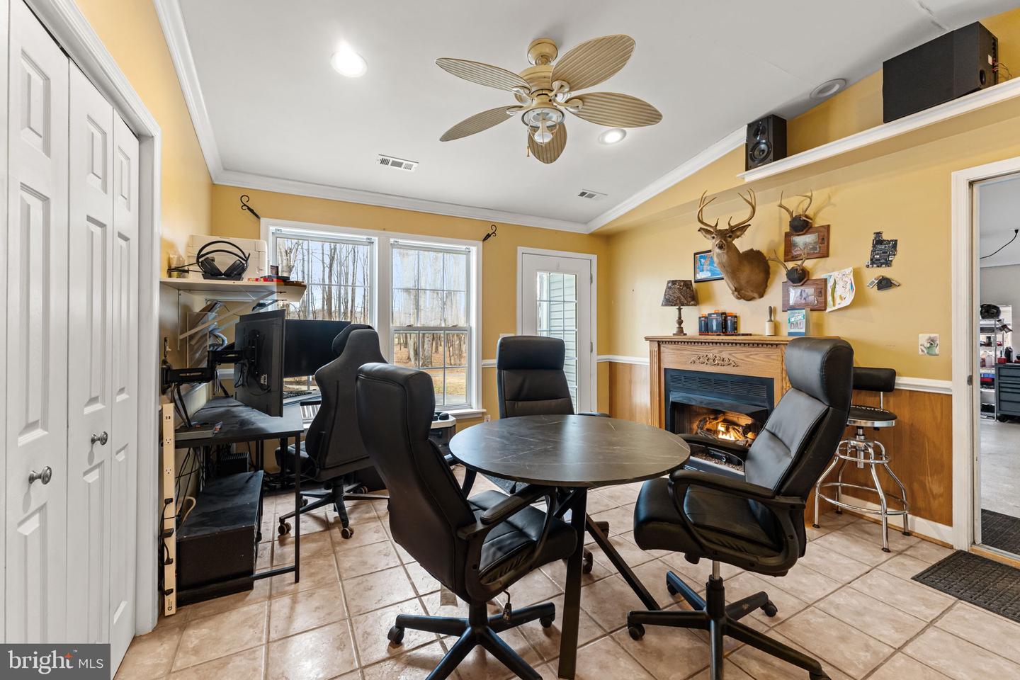 14555 LEE HWY, AMISSVILLE, Virginia 20106, 4 Bedrooms Bedrooms, ,4 BathroomsBathrooms,Residential,For sale,14555 LEE HWY,VARP2002390 MLS # VARP2002390