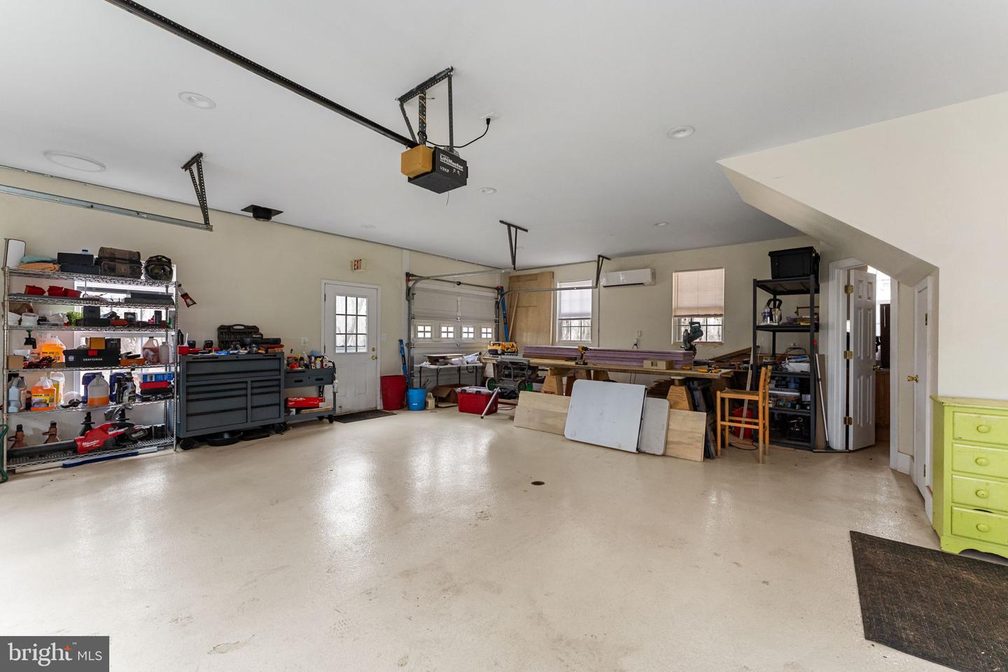 14555 LEE HWY, AMISSVILLE, Virginia 20106, 4 Bedrooms Bedrooms, ,4 BathroomsBathrooms,Residential,For sale,14555 LEE HWY,VARP2002390 MLS # VARP2002390