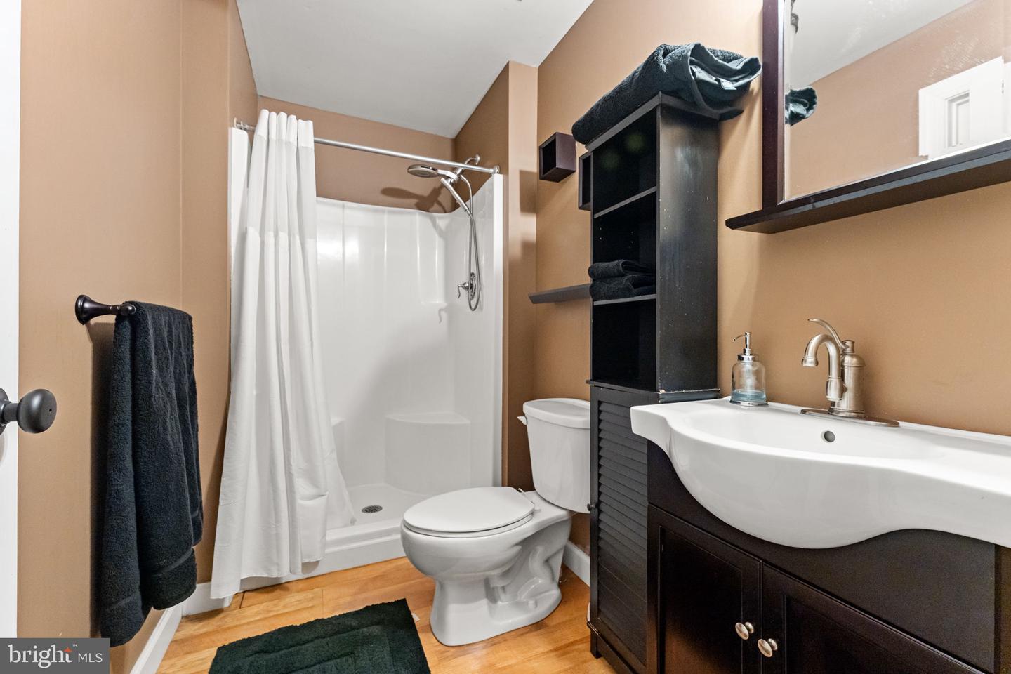 14555 LEE HWY, AMISSVILLE, Virginia 20106, 4 Bedrooms Bedrooms, ,4 BathroomsBathrooms,Residential,For sale,14555 LEE HWY,VARP2002390 MLS # VARP2002390