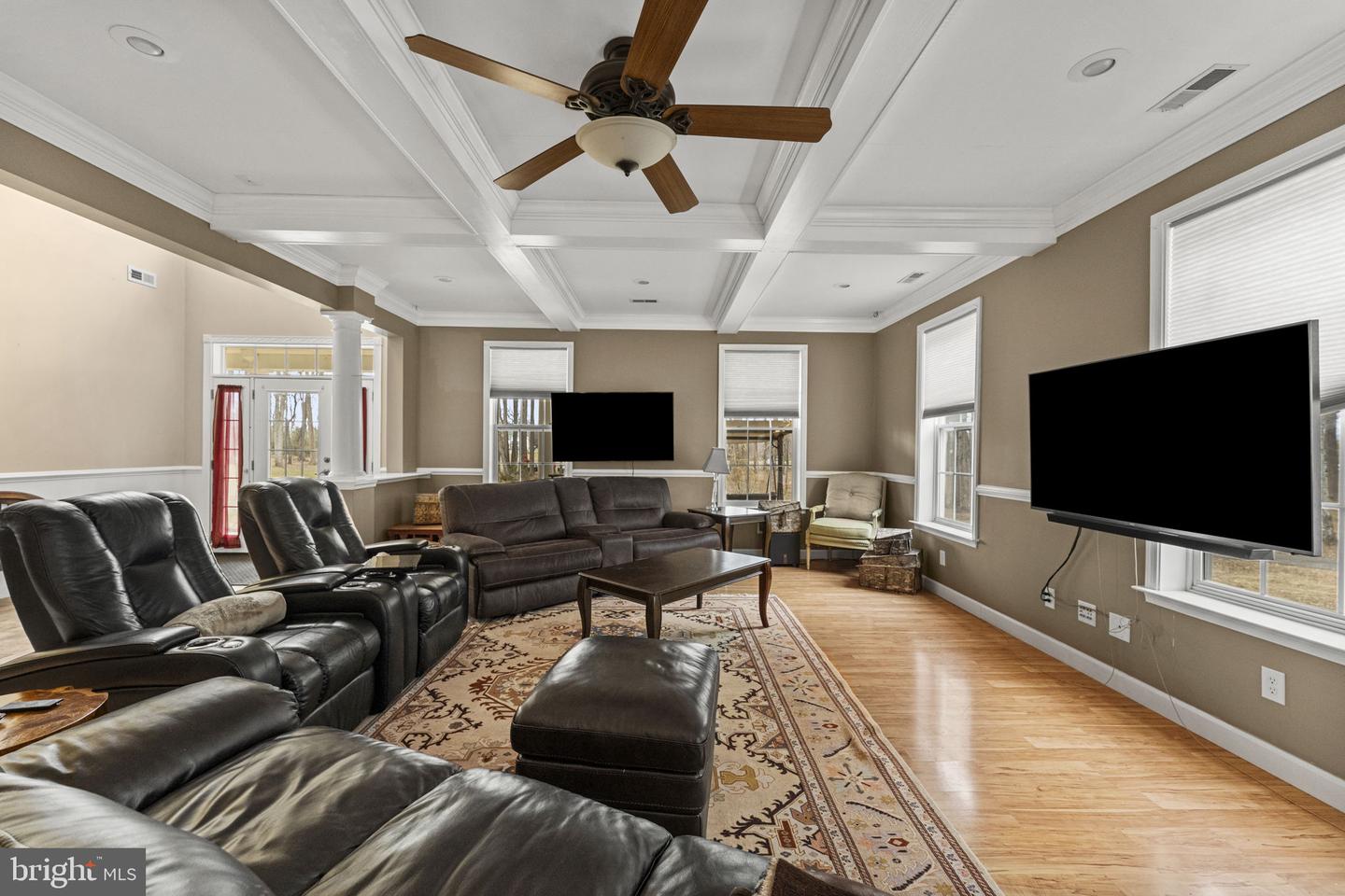 14555 LEE HWY, AMISSVILLE, Virginia 20106, 4 Bedrooms Bedrooms, ,4 BathroomsBathrooms,Residential,For sale,14555 LEE HWY,VARP2002390 MLS # VARP2002390