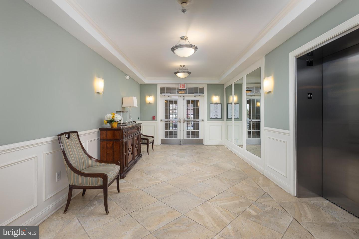 15100 HEATHER MILL LN #407, HAYMARKET, Virginia 20169, 2 Bedrooms Bedrooms, 7 Rooms Rooms,2 BathroomsBathrooms,Residential,For sale,15100 HEATHER MILL LN #407,VAPW2107710 MLS # VAPW2107710