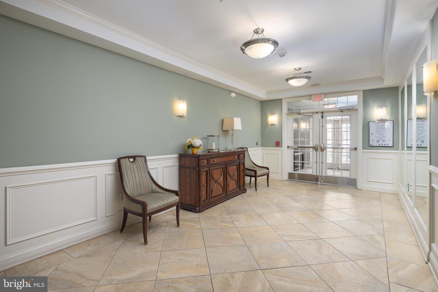 15100 HEATHER MILL LN #407, HAYMARKET, Virginia 20169, 2 Bedrooms Bedrooms, 7 Rooms Rooms,2 BathroomsBathrooms,Residential,For sale,15100 HEATHER MILL LN #407,VAPW2107710 MLS # VAPW2107710