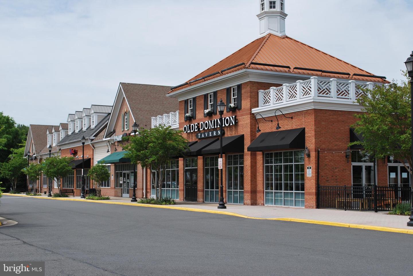 15100 HEATHER MILL LN #407, HAYMARKET, Virginia 20169, 2 Bedrooms Bedrooms, 7 Rooms Rooms,2 BathroomsBathrooms,Residential,For sale,15100 HEATHER MILL LN #407,VAPW2107710 MLS # VAPW2107710