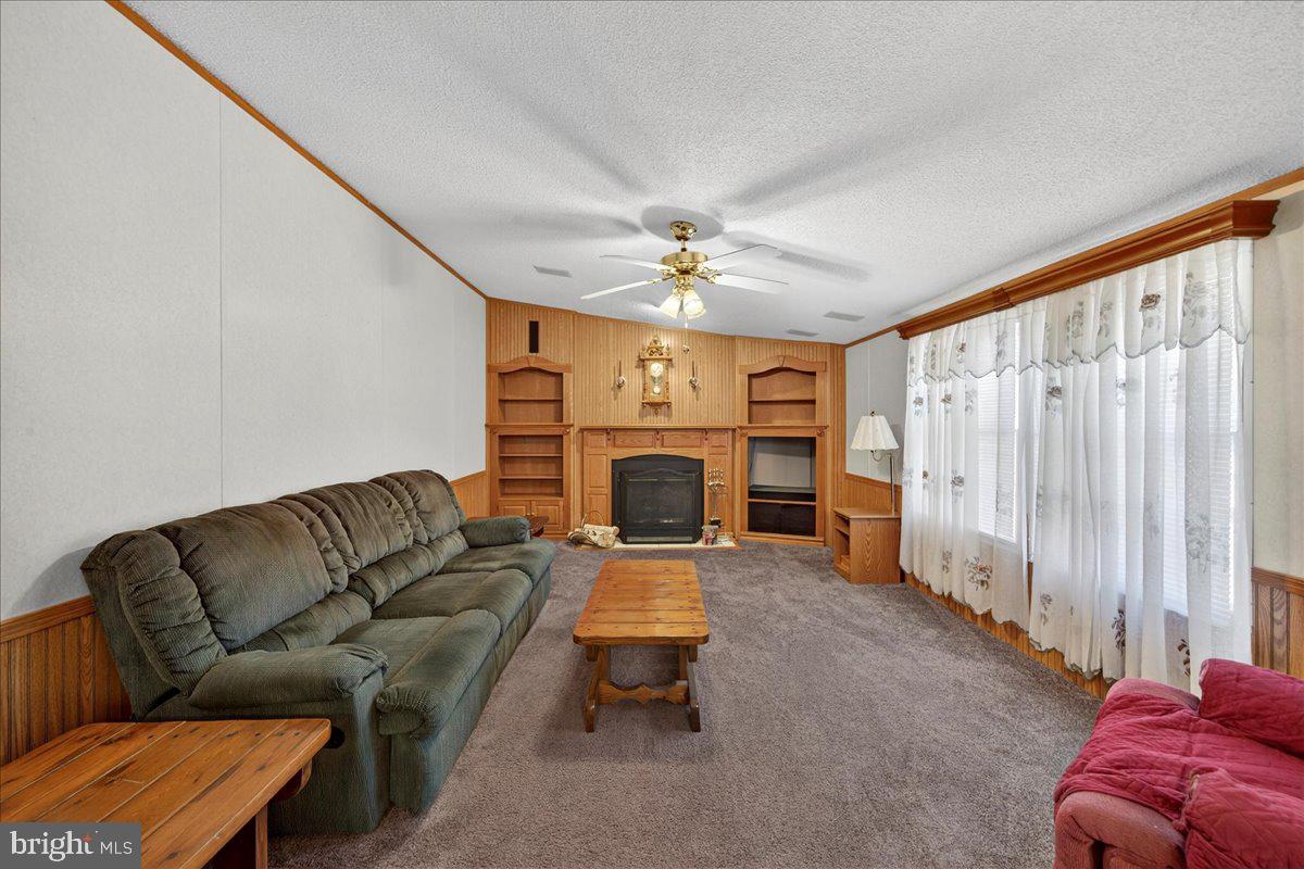 220 CHALKLEVEL RD, LOUISA, Virginia 23093, 3 Bedrooms Bedrooms, ,2 BathroomsBathrooms,Residential,For sale,220 CHALKLEVEL RD,VALA2008900 MLS # VALA2008900