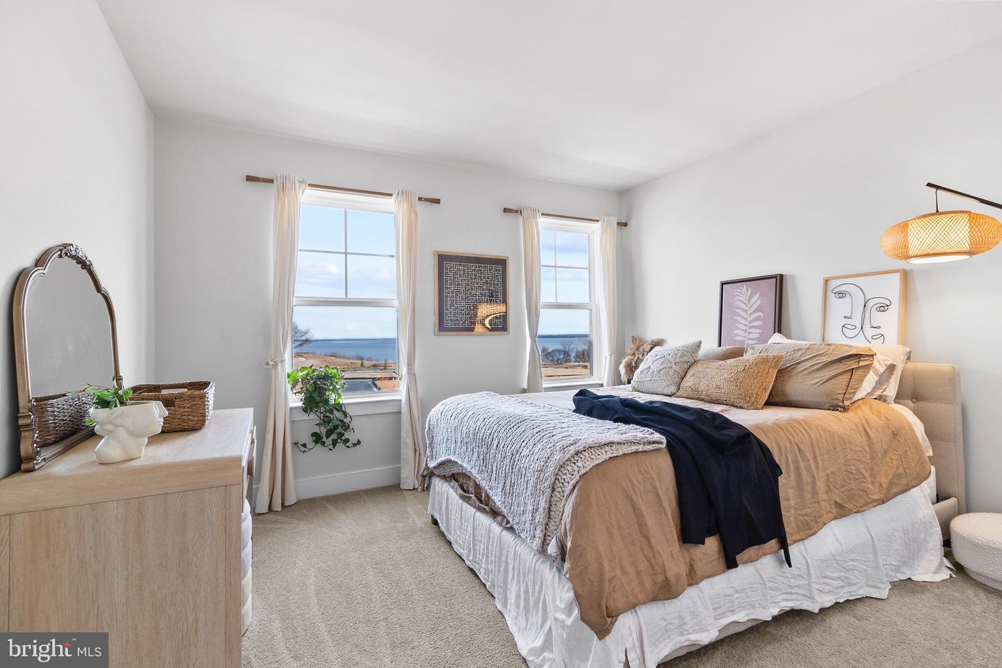 1672 SANDPIPER BAY LOOP, DUMFRIES, Virginia 22026, 3 Bedrooms Bedrooms, ,2 BathroomsBathrooms,Residential,For sale,1672 SANDPIPER BAY LOOP,VAPW2107736 MLS # VAPW2107736