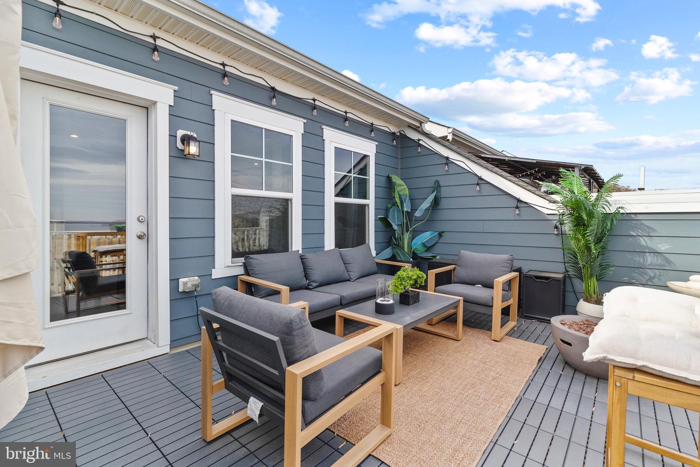 1672 SANDPIPER BAY LOOP, DUMFRIES, Virginia 22026, 3 Bedrooms Bedrooms, ,2 BathroomsBathrooms,Residential,For sale,1672 SANDPIPER BAY LOOP,VAPW2107736 MLS # VAPW2107736