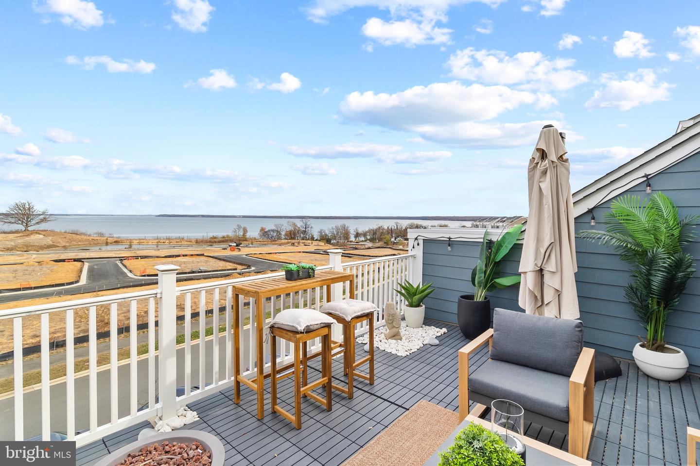 1672 SANDPIPER BAY LOOP, DUMFRIES, Virginia 22026, 3 Bedrooms Bedrooms, ,2 BathroomsBathrooms,Residential,For sale,1672 SANDPIPER BAY LOOP,VAPW2107736 MLS # VAPW2107736