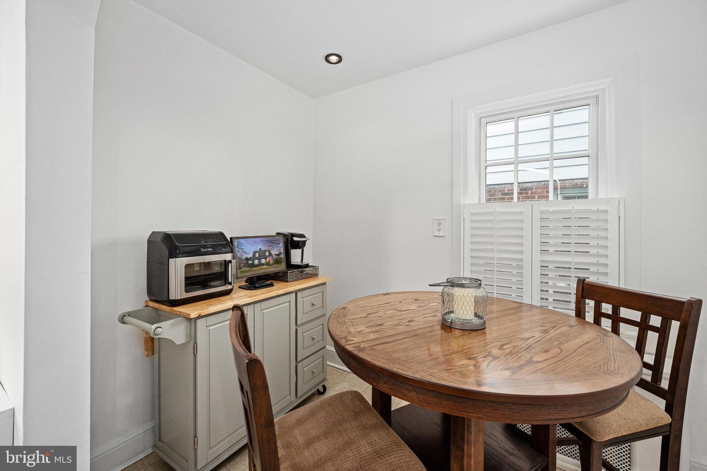 1612 FRANKLIN ST, FREDERICKSBURG, Virginia 22401, 3 Bedrooms Bedrooms, ,1 BathroomBathrooms,Residential,For sale,1612 FRANKLIN ST,VAFB2009300 MLS # VAFB2009300