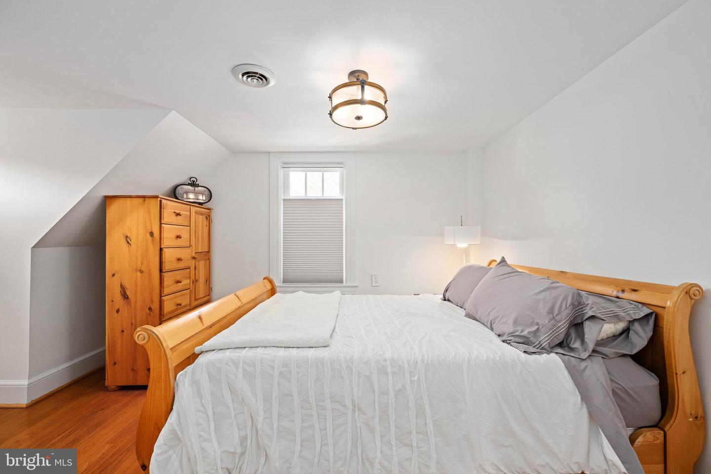 1612 FRANKLIN ST, FREDERICKSBURG, Virginia 22401, 3 Bedrooms Bedrooms, ,1 BathroomBathrooms,Residential,For sale,1612 FRANKLIN ST,VAFB2009300 MLS # VAFB2009300