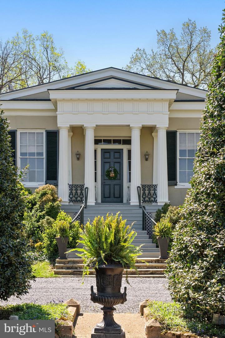 3252 WINCHESTER RD, DELAPLANE, Virginia 20144, 4 Bedrooms Bedrooms, ,5 BathroomsBathrooms,Residential,For sale,3252 WINCHESTER RD,VAFQ2019664 MLS # VAFQ2019664