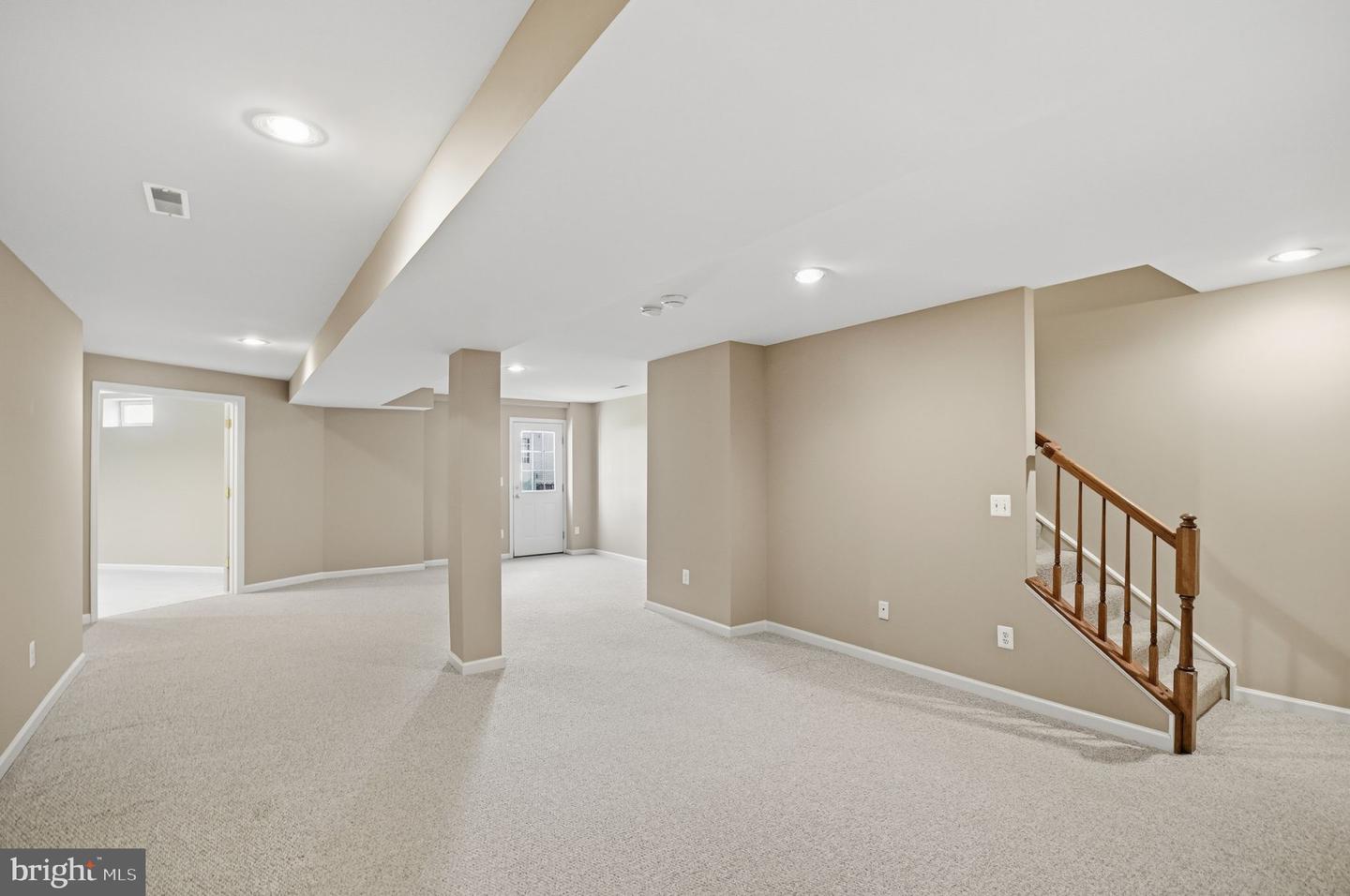 6837 RATHBONE PL, GAINESVILLE, Virginia 20155, 5 Bedrooms Bedrooms, ,3 BathroomsBathrooms,Residential,For sale,6837 RATHBONE PL,VAPW2107692 MLS # VAPW2107692