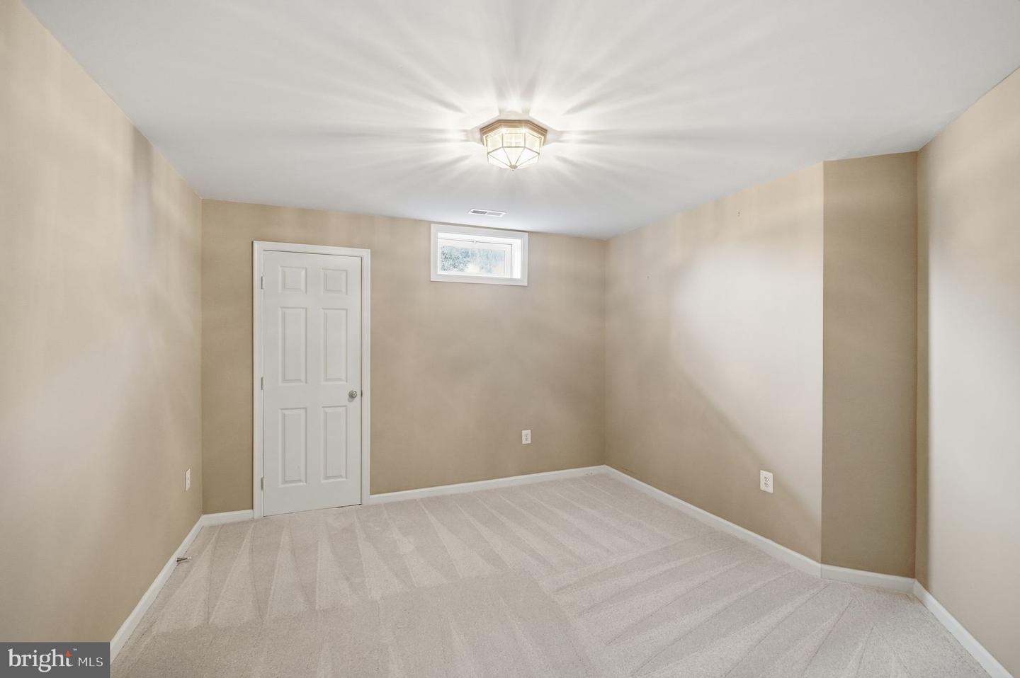 6837 RATHBONE PL, GAINESVILLE, Virginia 20155, 5 Bedrooms Bedrooms, ,3 BathroomsBathrooms,Residential,For sale,6837 RATHBONE PL,VAPW2107692 MLS # VAPW2107692