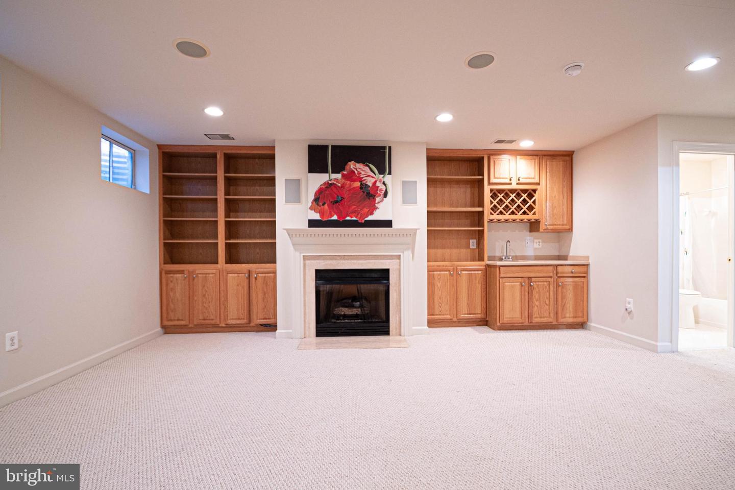 3832 FARRCROFT DR, FAIRFAX, Virginia 22030, 4 Bedrooms Bedrooms, ,4 BathroomsBathrooms,Residential,For sale,3832 FARRCROFT DR,VAFC2007392 MLS # VAFC2007392 3832 FARRCROFT DR, FAIRFAX, Virginia 22030, 4 Bedrooms Bedrooms, ,4 BathroomsBathrooms,Residential,For sale,3832 FARRCROFT DR,VAFC2007392 MLS # VAFC2007392