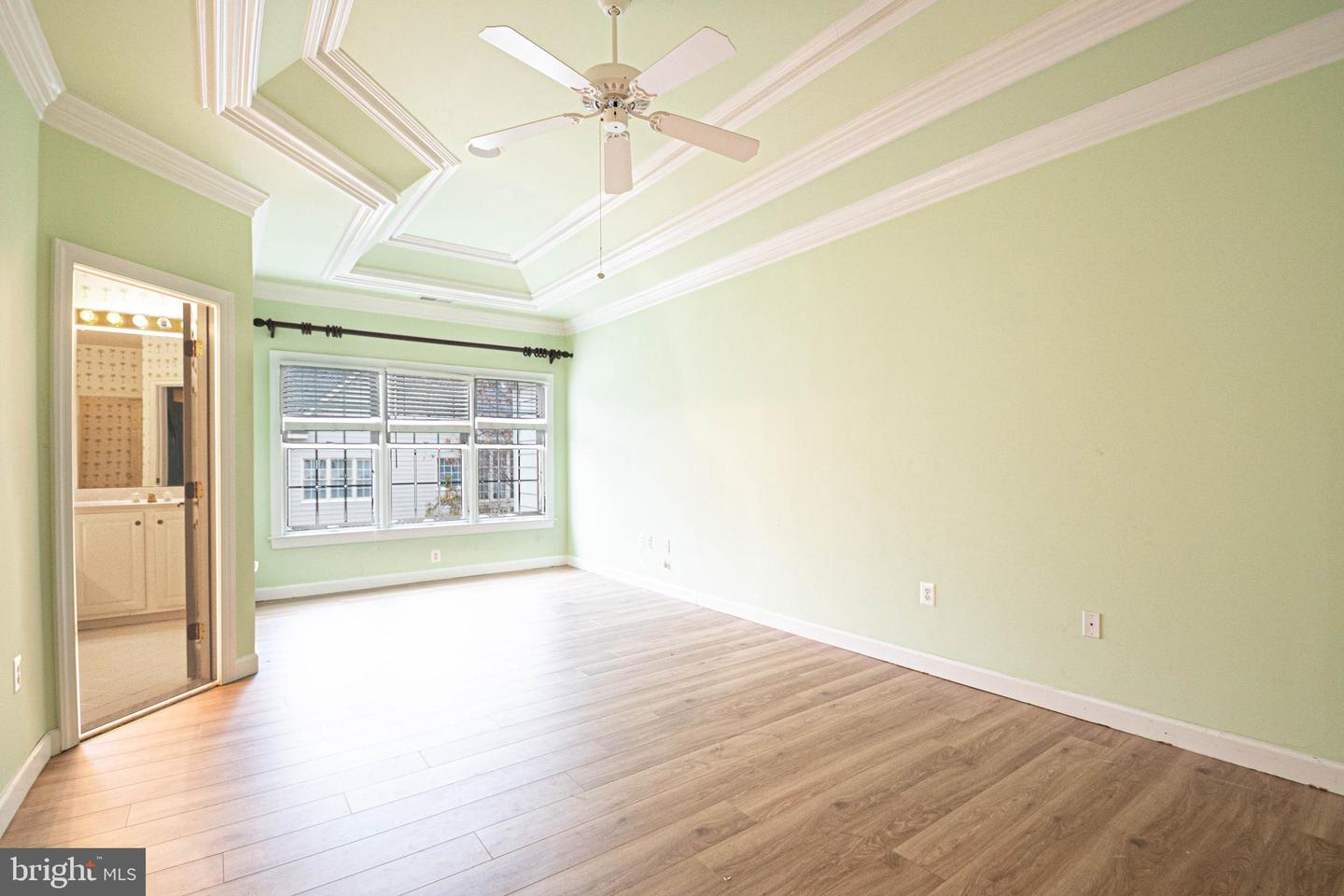 3832 FARRCROFT DR, FAIRFAX, Virginia 22030, 4 Bedrooms Bedrooms, ,4 BathroomsBathrooms,Residential,For sale,3832 FARRCROFT DR,VAFC2007392 MLS # VAFC2007392 3832 FARRCROFT DR, FAIRFAX, Virginia 22030, 4 Bedrooms Bedrooms, ,4 BathroomsBathrooms,Residential,For sale,3832 FARRCROFT DR,VAFC2007392 MLS # VAFC2007392