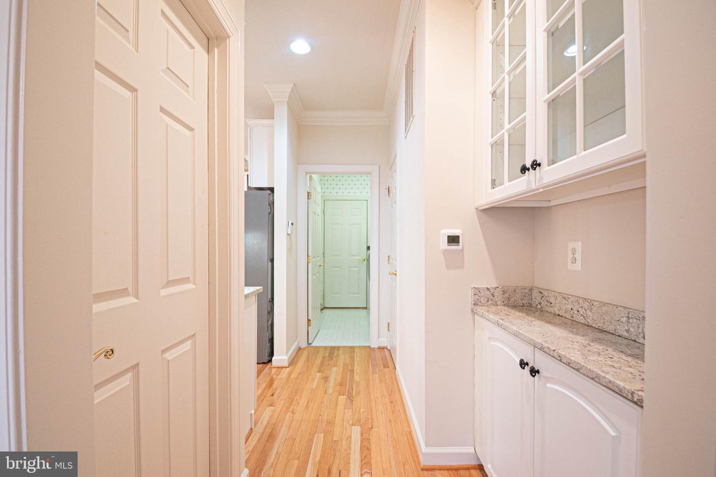 3832 FARRCROFT DR, FAIRFAX, Virginia 22030, 4 Bedrooms Bedrooms, ,4 BathroomsBathrooms,Residential,For sale,3832 FARRCROFT DR,VAFC2007392 MLS # VAFC2007392 3832 FARRCROFT DR, FAIRFAX, Virginia 22030, 4 Bedrooms Bedrooms, ,4 BathroomsBathrooms,Residential,For sale,3832 FARRCROFT DR,VAFC2007392 MLS # VAFC2007392