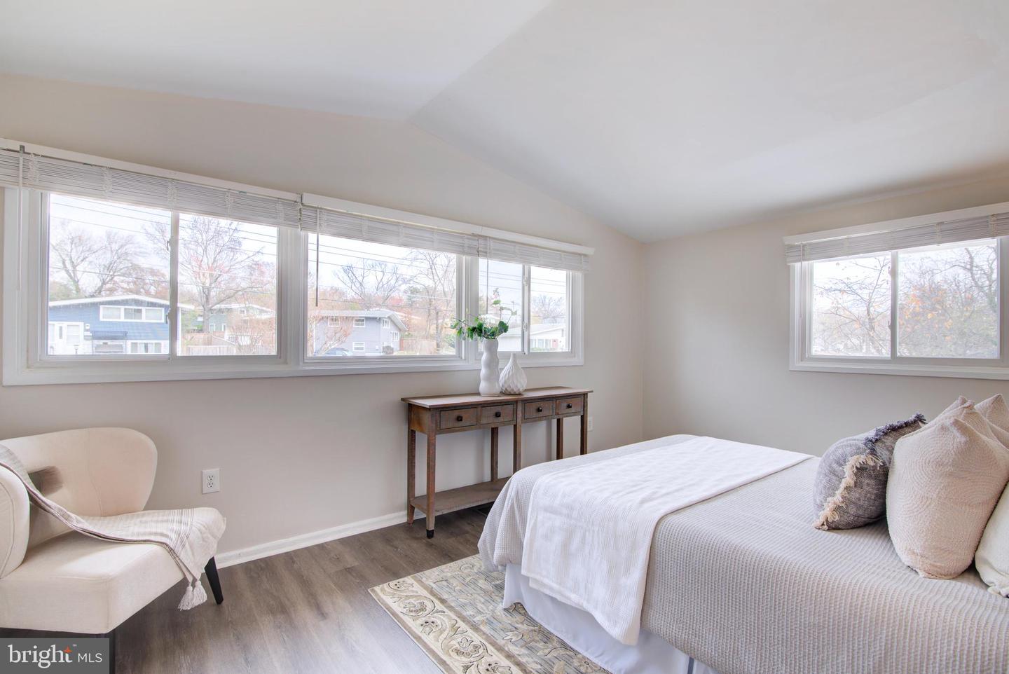 4103 IVANHOE LN, ALEXANDRIA, Virginia 22310, 5 Bedrooms Bedrooms, ,2 BathroomsBathrooms,Residential,For sale,4103 IVANHOE LN,VAFX2279132 MLS # VAFX2279132