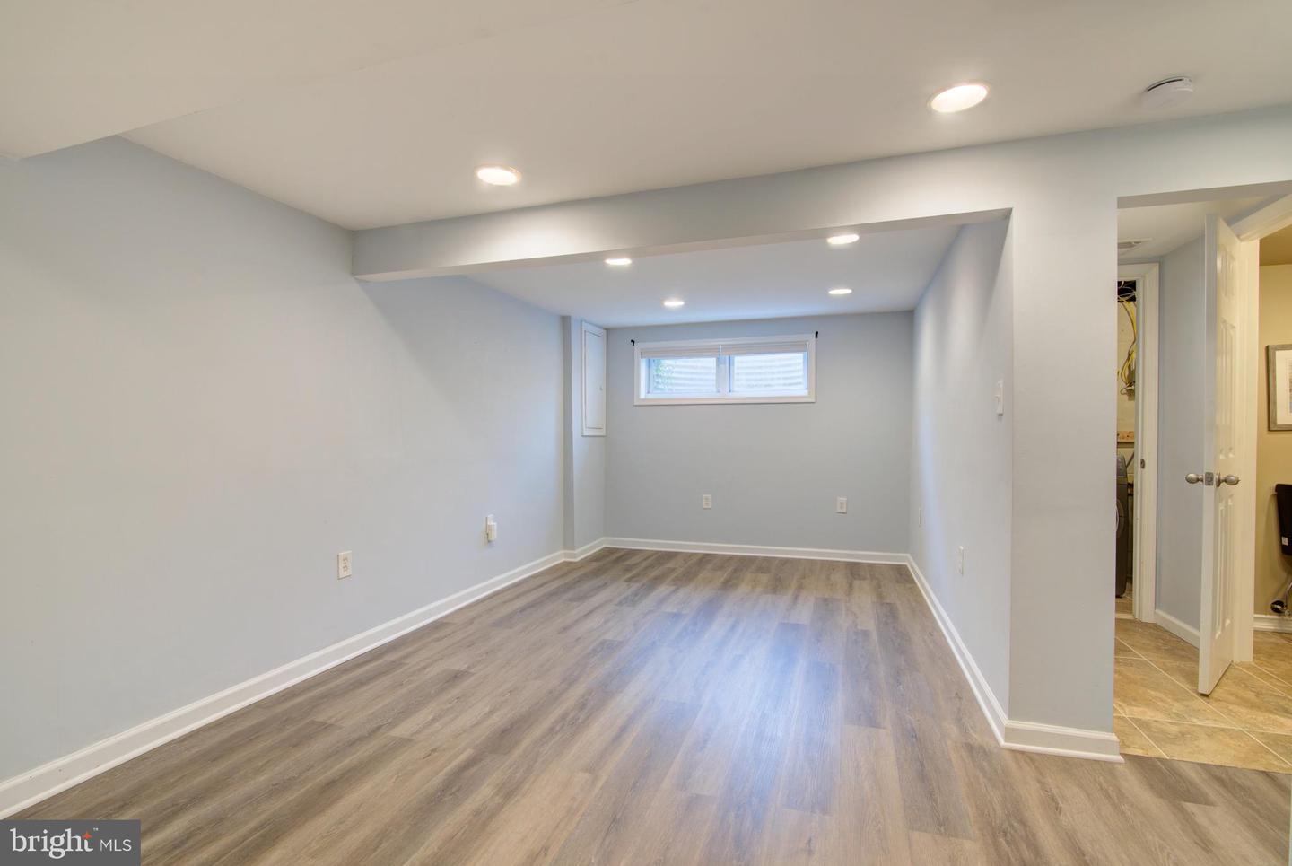 4103 IVANHOE LN, ALEXANDRIA, Virginia 22310, 5 Bedrooms Bedrooms, ,2 BathroomsBathrooms,Residential,For sale,4103 IVANHOE LN,VAFX2279132 MLS # VAFX2279132