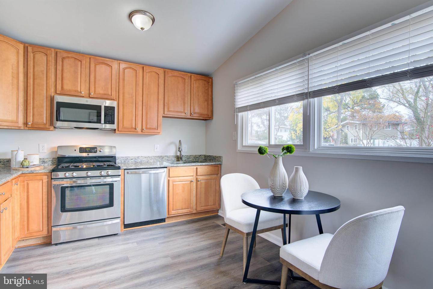 4103 IVANHOE LN, ALEXANDRIA, Virginia 22310, 5 Bedrooms Bedrooms, ,2 BathroomsBathrooms,Residential,For sale,4103 IVANHOE LN,VAFX2279132 MLS # VAFX2279132