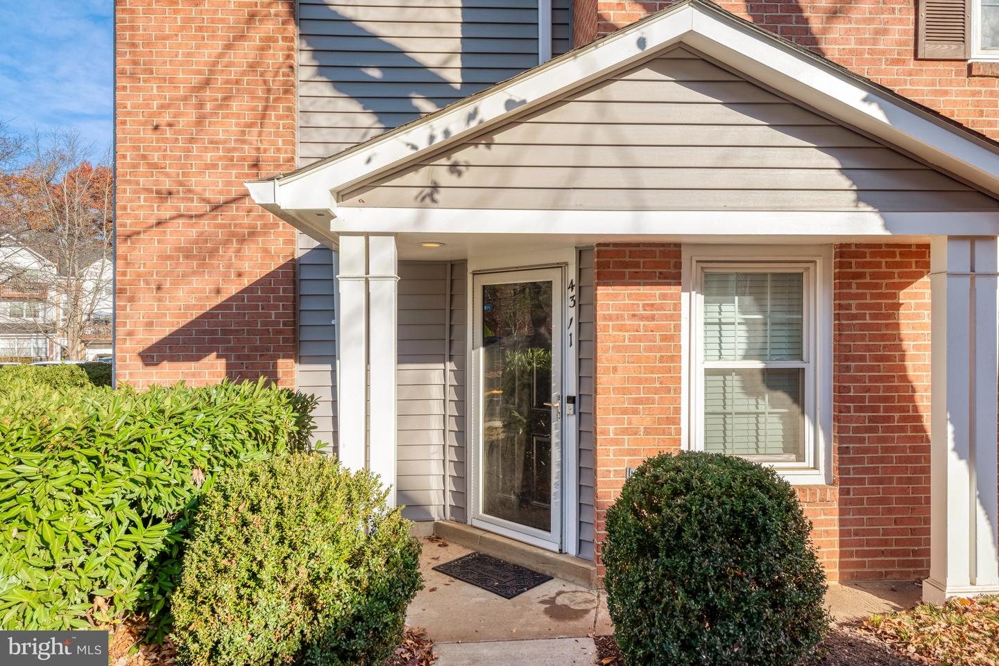 4311 RUNABOUT LN #90, FAIRFAX, Virginia 22030, 3 Bedrooms Bedrooms, ,2 BathroomsBathrooms,Residential,For sale,4311 RUNABOUT LN #90,VAFX2279164 MLS # VAFX2279164 4311 RUNABOUT LN #90, FAIRFAX, Virginia 22030, 3 Bedrooms Bedrooms, ,2 BathroomsBathrooms,Residential,For sale,4311 RUNABOUT LN #90,VAFX2279164 MLS # VAFX2279164