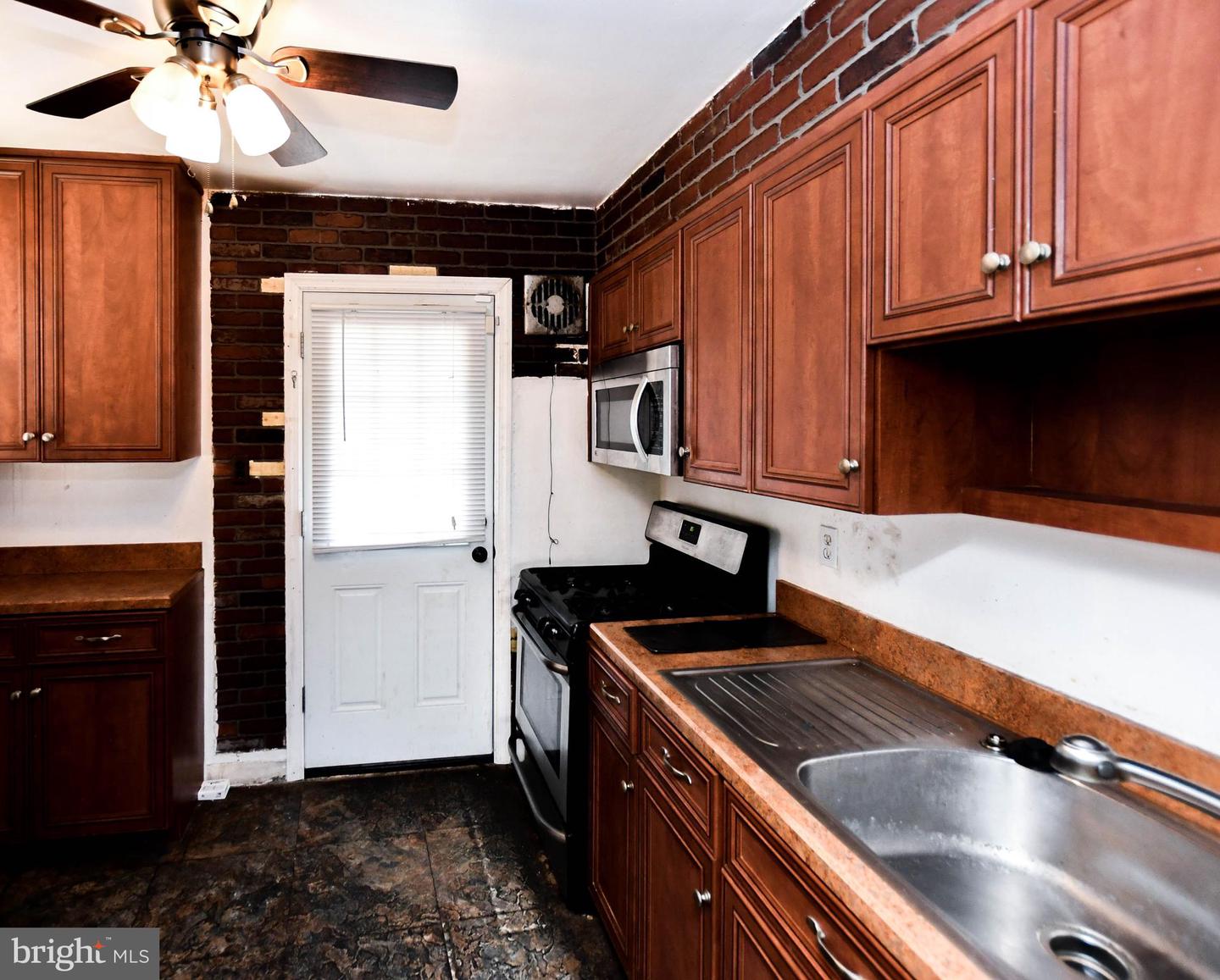 5320 CHILLUM PL NE, WASHINGTON, District Of Columbia 20011, 3 Bedrooms Bedrooms, ,1 BathroomBathrooms,Residential,For sale,5320 CHILLUM PL NE,DCDC2231934 MLS # DCDC2231934 5320 CHILLUM PL NE, WASHINGTON, District Of Columbia 20011, 3 Bedrooms Bedrooms, ,1 BathroomBathrooms,Residential,For sale,5320 CHILLUM PL NE,DCDC2231934 MLS # DCDC2231934