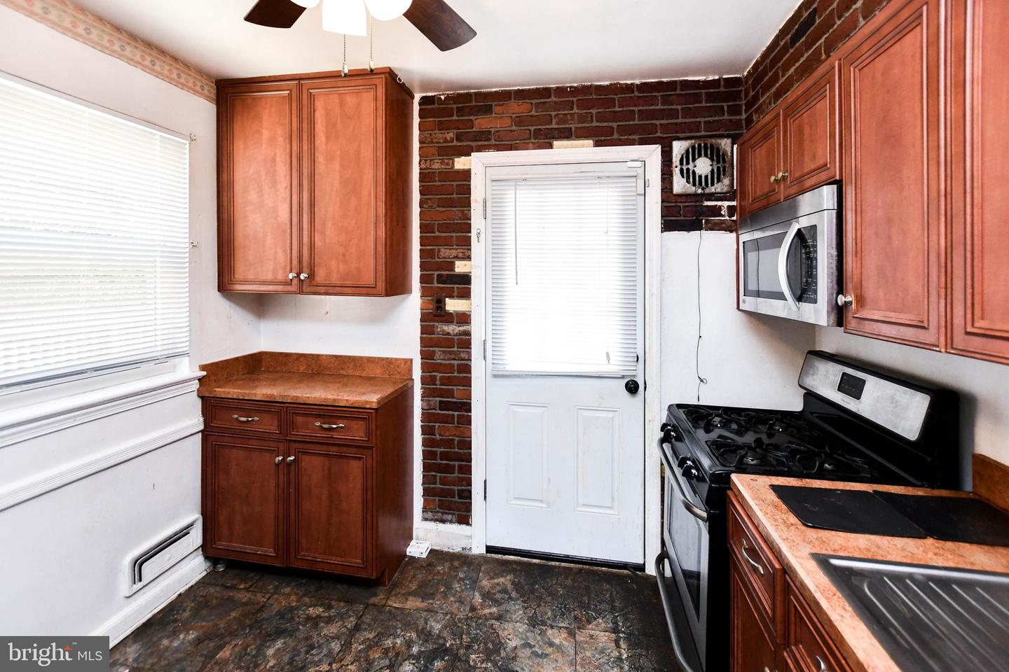 5320 CHILLUM PL NE, WASHINGTON, District Of Columbia 20011, 3 Bedrooms Bedrooms, ,1 BathroomBathrooms,Residential,For sale,5320 CHILLUM PL NE,DCDC2231934 MLS # DCDC2231934 5320 CHILLUM PL NE, WASHINGTON, District Of Columbia 20011, 3 Bedrooms Bedrooms, ,1 BathroomBathrooms,Residential,For sale,5320 CHILLUM PL NE,DCDC2231934 MLS # DCDC2231934