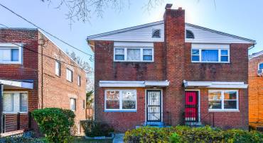 5320 CHILLUM PL NE, WASHINGTON, District Of Columbia 20011, 3 Bedrooms Bedrooms, ,1 BathroomBathrooms,Residential,For sale,5320 CHILLUM PL NE,DCDC2231934 MLS # DCDC2231934