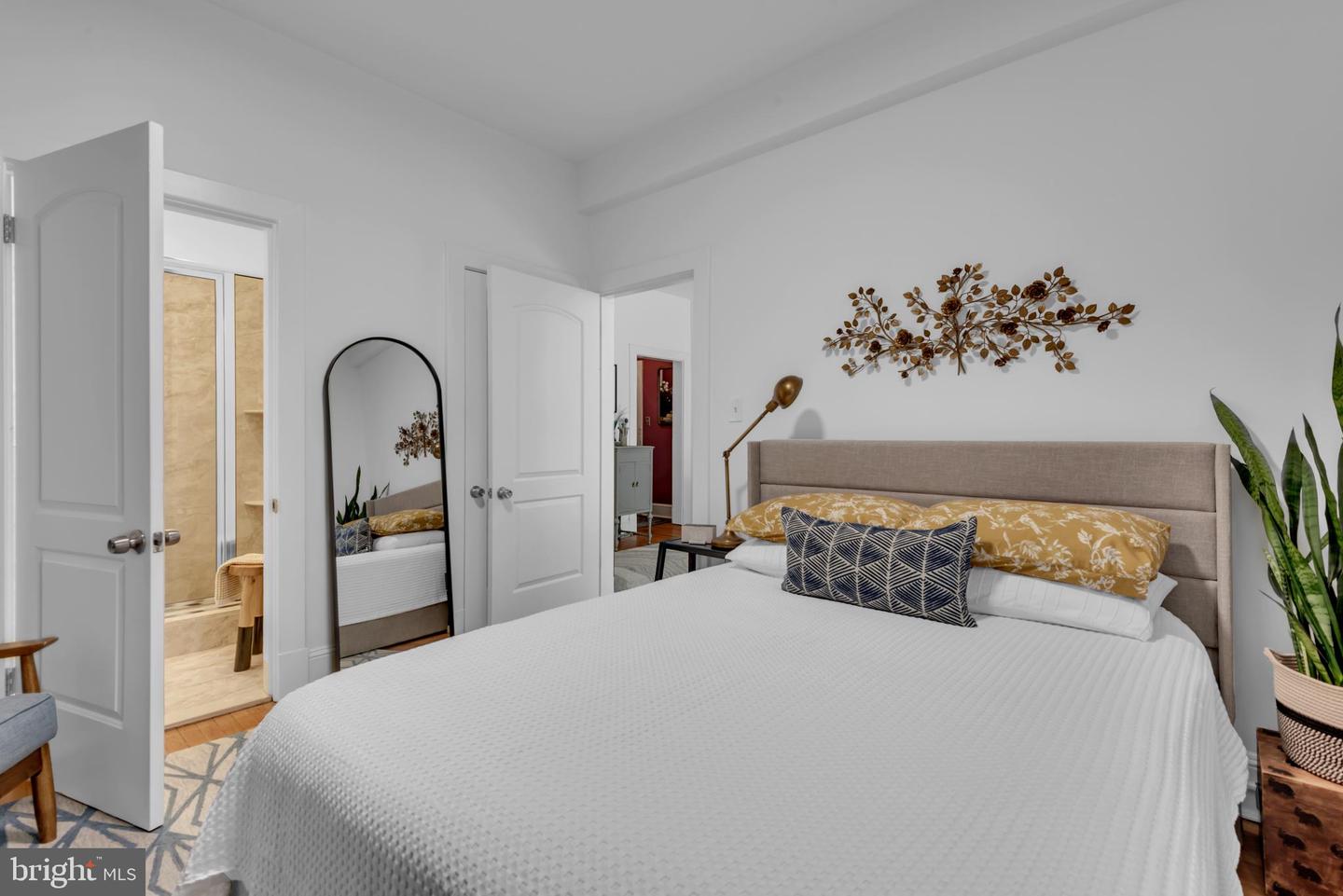 3020 PORTER ST NW #103, WASHINGTON, District Of Columbia 20008, 1 Bedroom Bedrooms, ,1 BathroomBathrooms,Residential,For sale,3020 PORTER ST NW #103,DCDC2231940 MLS # DCDC2231940 3020 PORTER ST NW #103, WASHINGTON, District Of Columbia 20008, 1 Bedroom Bedrooms, ,1 BathroomBathrooms,Residential,For sale,3020 PORTER ST NW #103,DCDC2231940 MLS # DCDC2231940