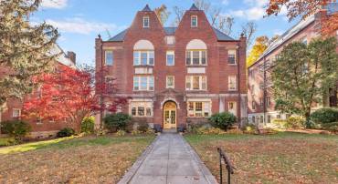 3020 PORTER ST NW #103, WASHINGTON, District Of Columbia 20008, 1 Bedroom Bedrooms, ,1 BathroomBathrooms,Residential,For sale,3020 PORTER ST NW #103,DCDC2231940 MLS # DCDC2231940