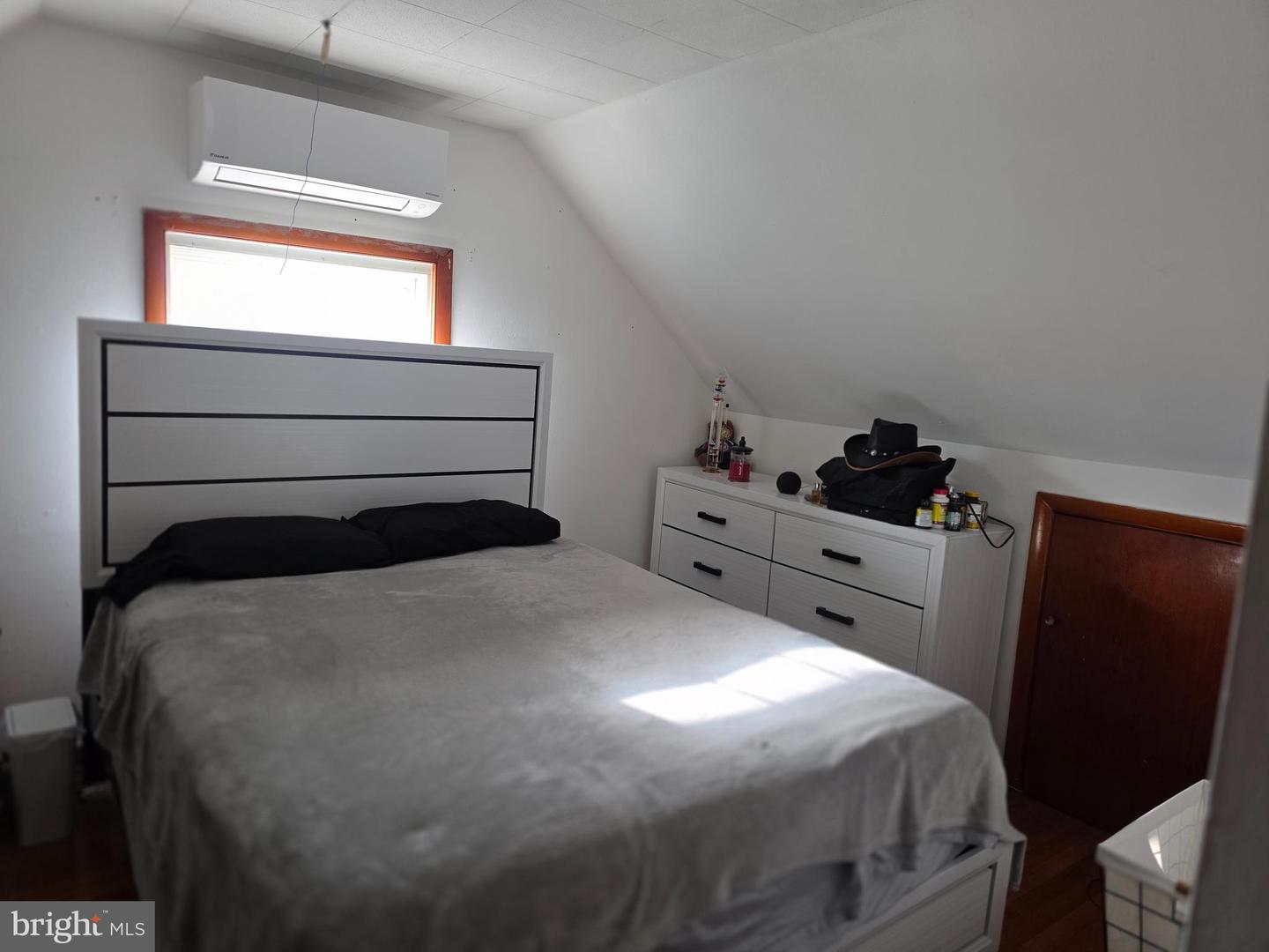 368 W 9TH ST, FRONT ROYAL, Virginia 22630, 4 Bedrooms Bedrooms, ,1 BathroomBathrooms,Residential,For sale,368 W 9TH ST,VAWR2012786 MLS # VAWR2012786 368 W 9TH ST, FRONT ROYAL, Virginia 22630, 4 Bedrooms Bedrooms, ,1 BathroomBathrooms,Residential,For sale,368 W 9TH ST,VAWR2012786 MLS # VAWR2012786