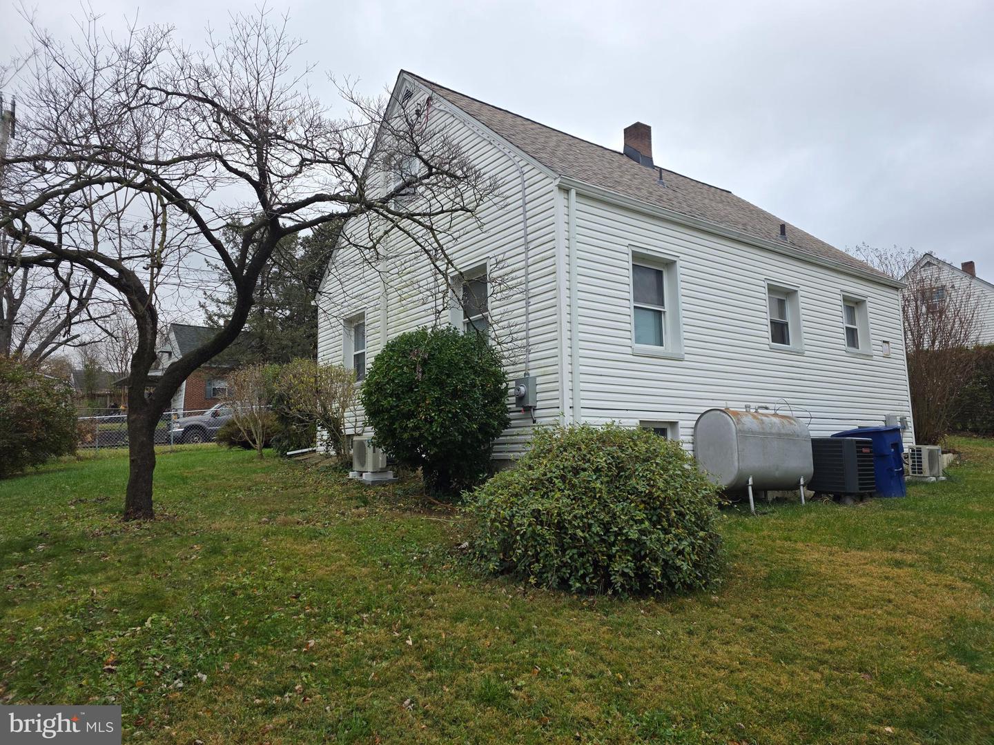 368 W 9TH ST, FRONT ROYAL, Virginia 22630, 4 Bedrooms Bedrooms, ,1 BathroomBathrooms,Residential,For sale,368 W 9TH ST,VAWR2012786 MLS # VAWR2012786 368 W 9TH ST, FRONT ROYAL, Virginia 22630, 4 Bedrooms Bedrooms, ,1 BathroomBathrooms,Residential,For sale,368 W 9TH ST,VAWR2012786 MLS # VAWR2012786